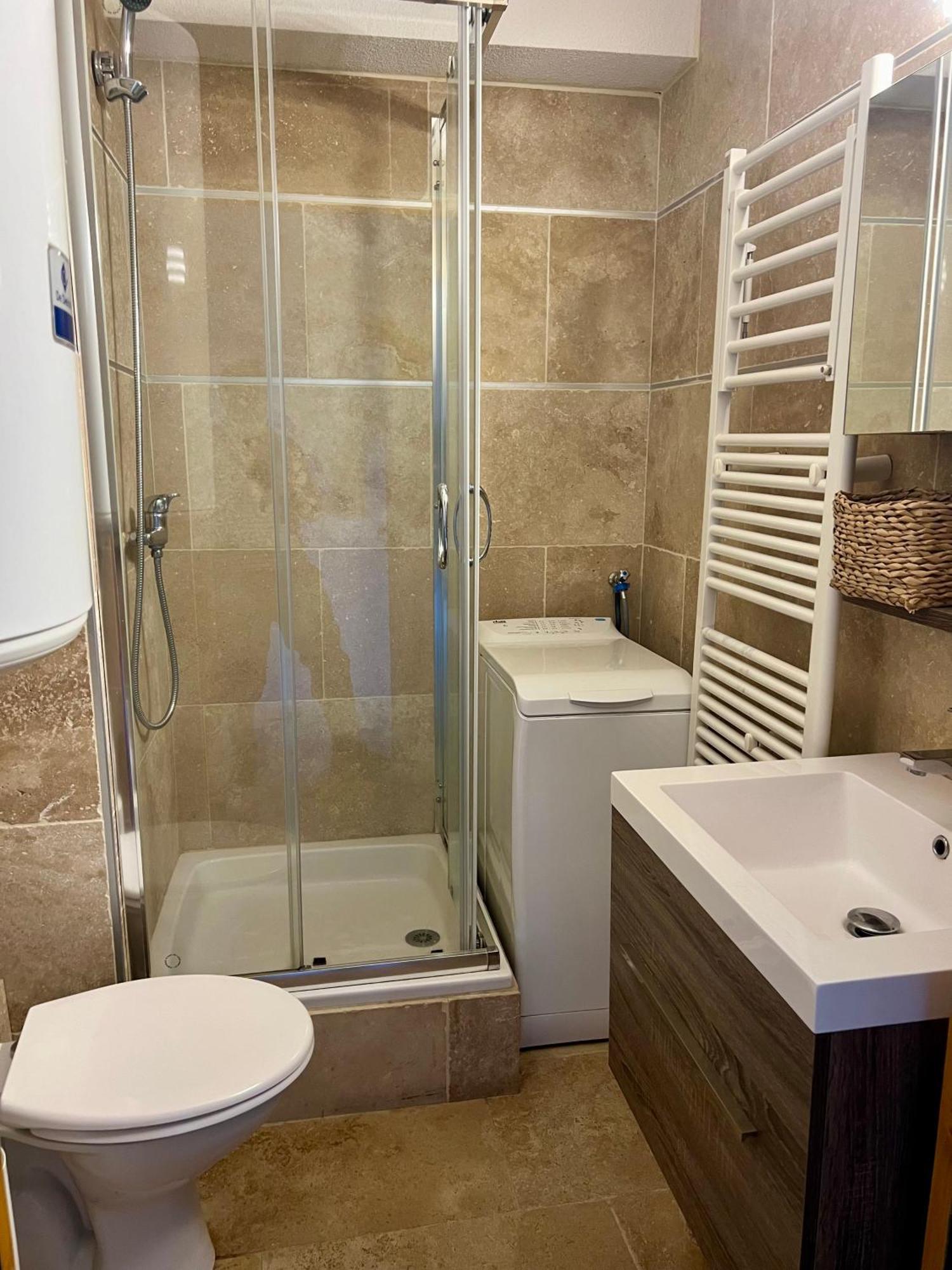 Apartamento T3 les Angles entièrement rénové Exterior foto